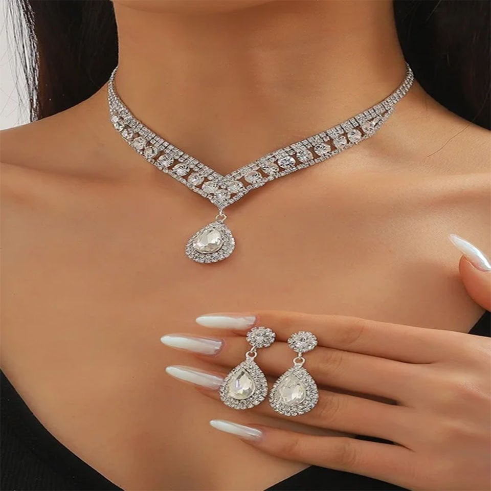 İhtişamlı Miras Taşlı Kolye ve Küpe Seti