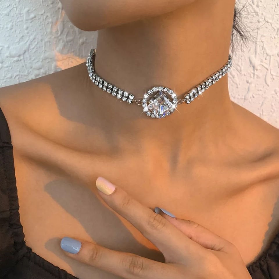 Fluire  choker Taşlı Kadın Kolye