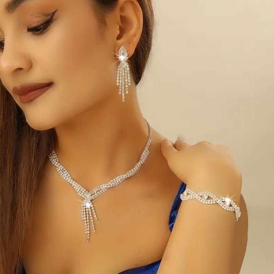 Émilie Crystal Shine Necklace Kadın Kolye Küpe Bileklik Seti